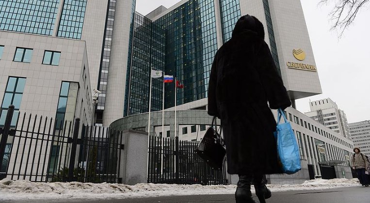Photo of Rus ekonomisi zorda! Yüzde 48 azalma yaşadı